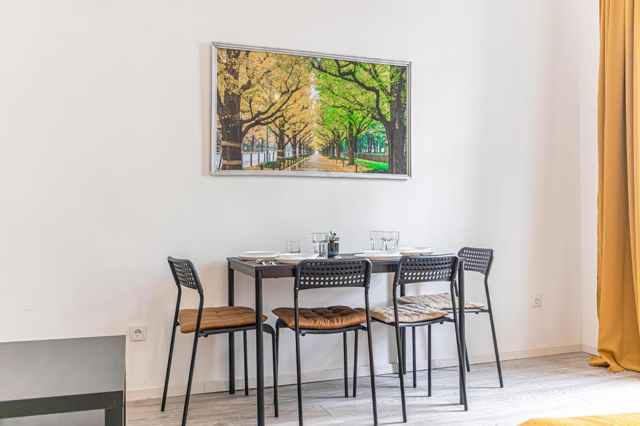 Beautiful 1BR Apartment in Central Meidling