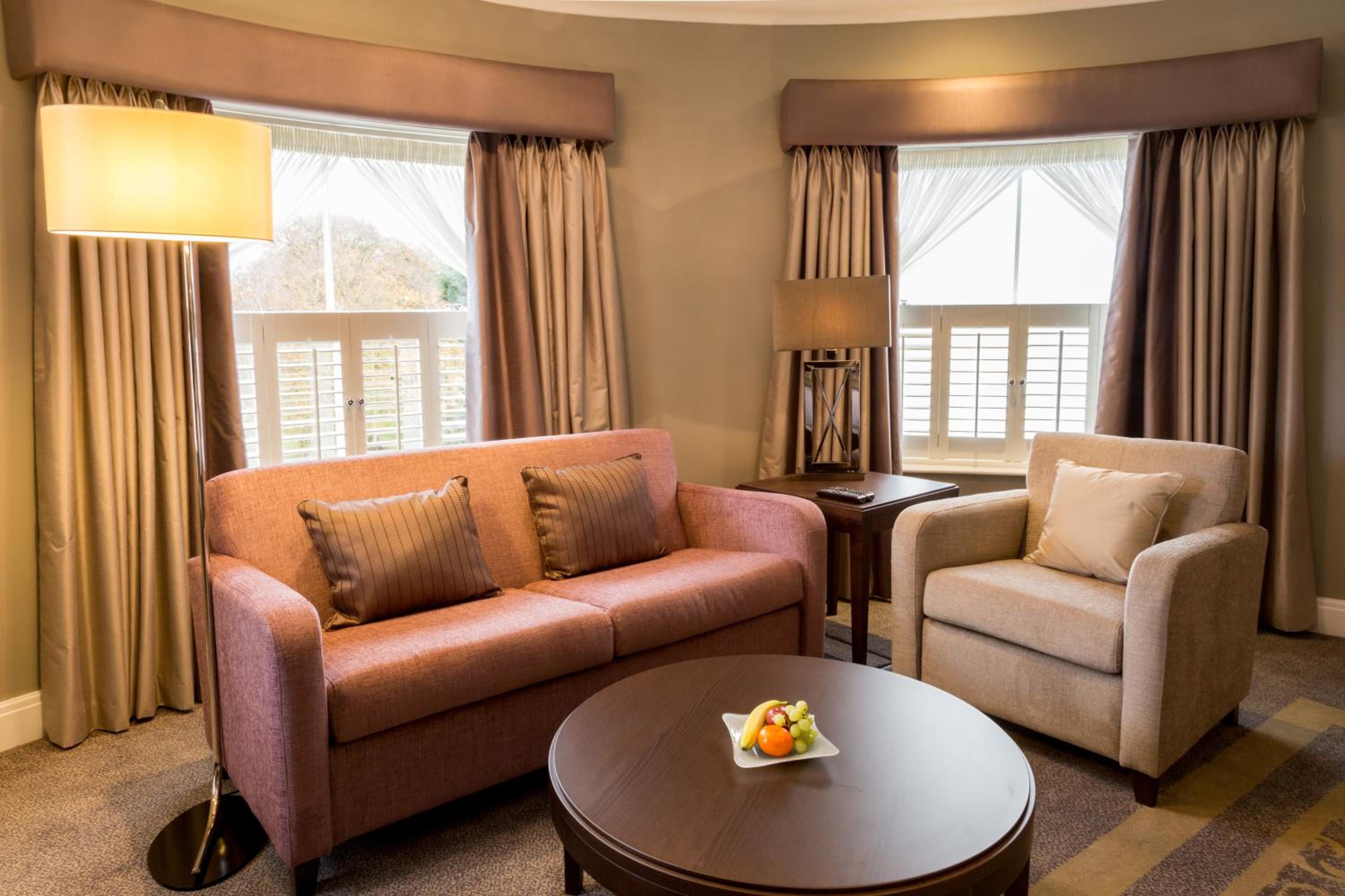 Basingstoke Vacations - Oakley Hall Hotel - Property Image 44