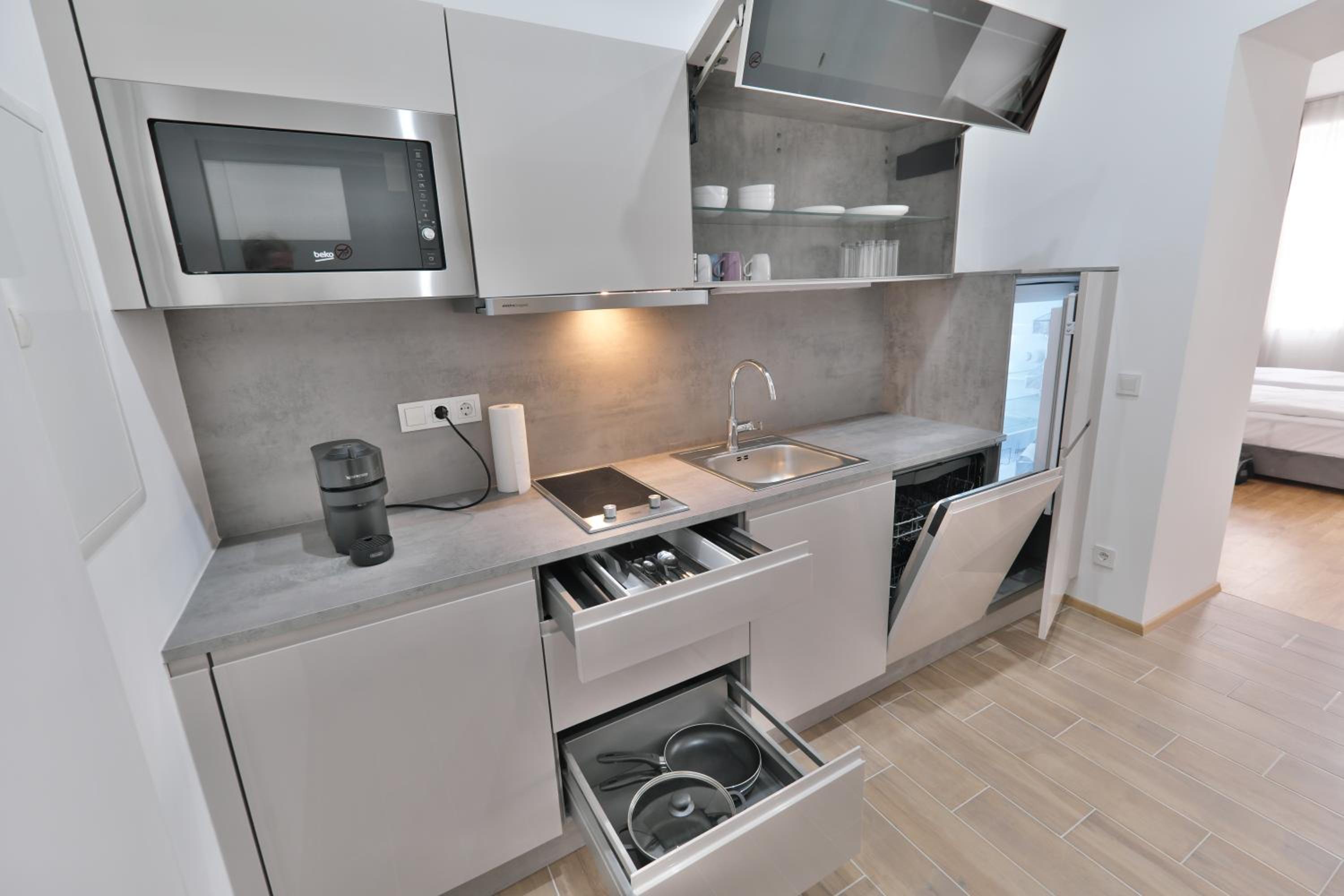 Vienna Lotus Apartments