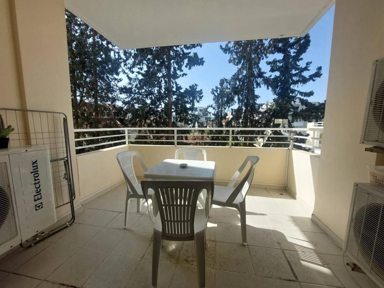 Sunny 2 Bedroom Larnaca Center