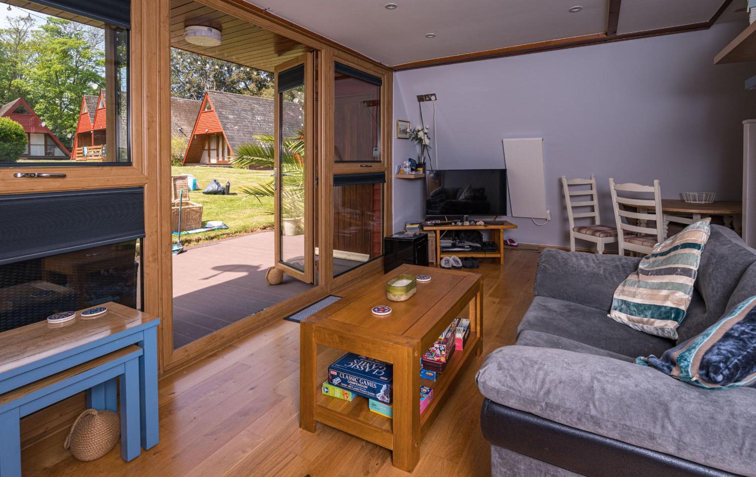 Chalet Thirteen