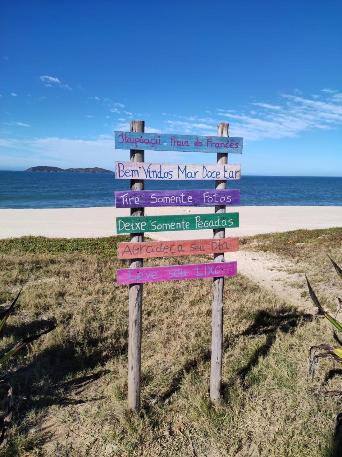 Refúgio Azul na Praia - Itaipuaçu-RJ