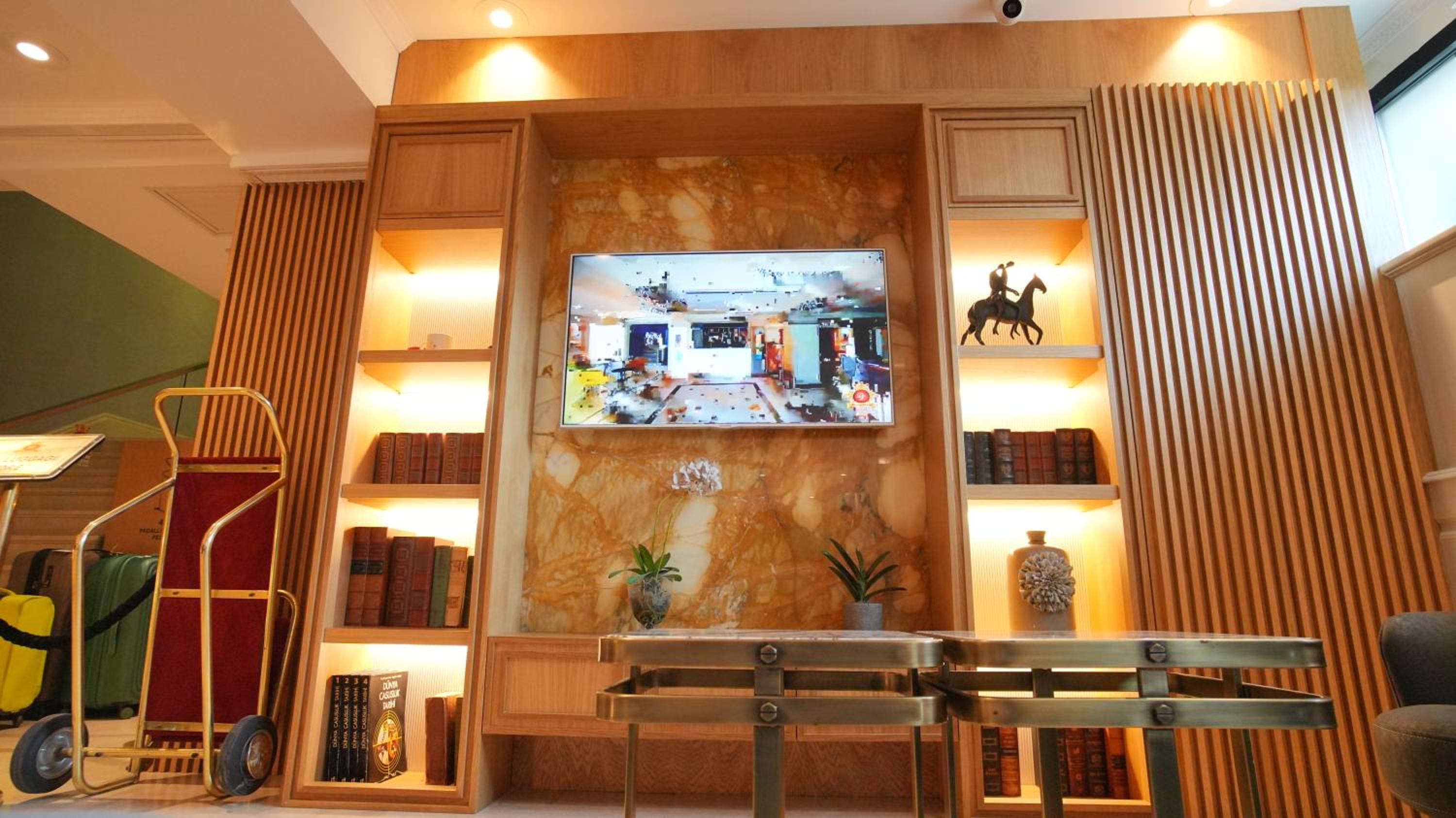 Dosso Dossi Hotels Old City - Image 82