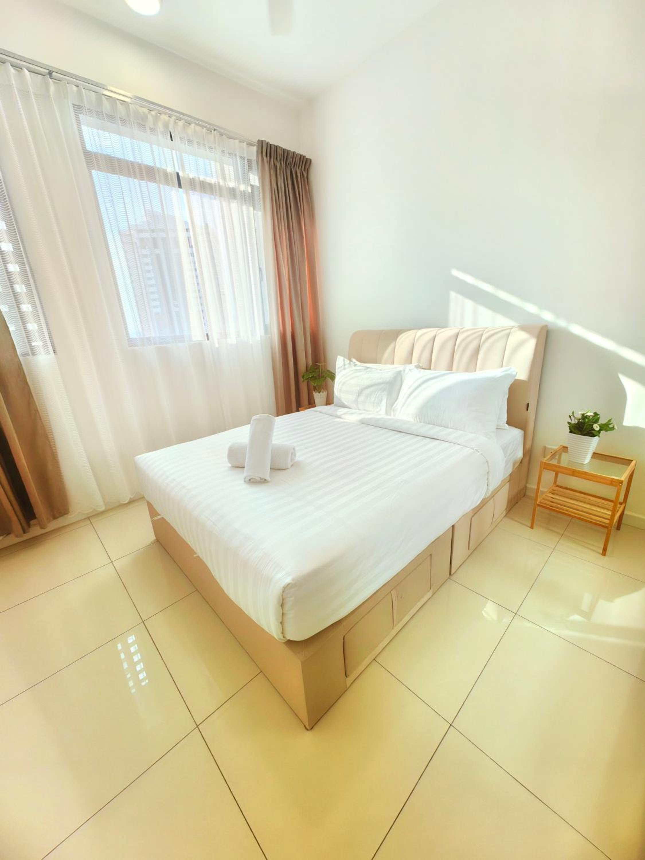 Chambers Residence KLCC By Purple Orchid