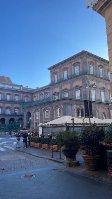 Re Gallo Luxury apartment Plebiscito in Via Chiaia