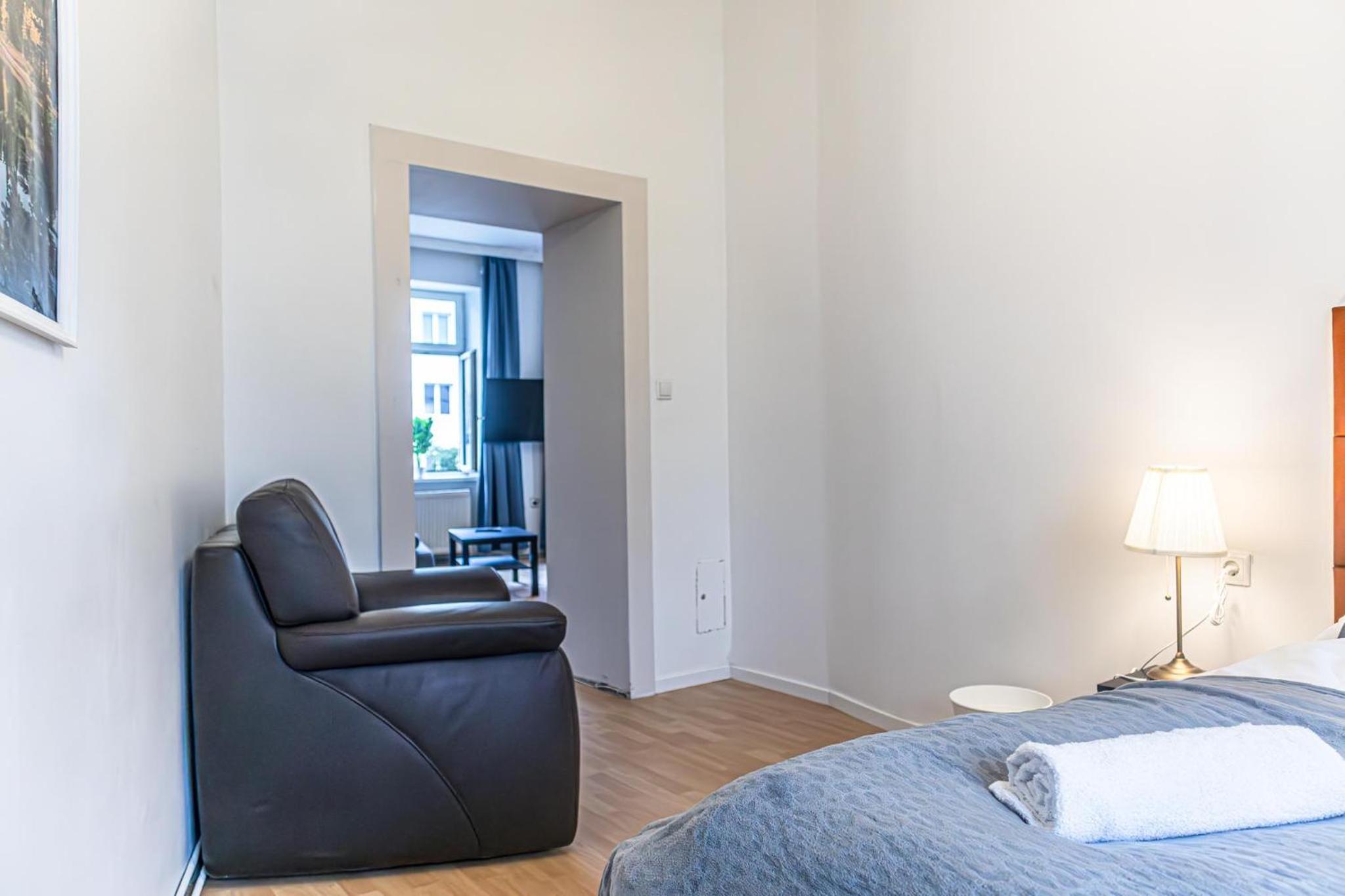 Chic & Cozy 2BR Stay Near U6 Schöpfwerk Station