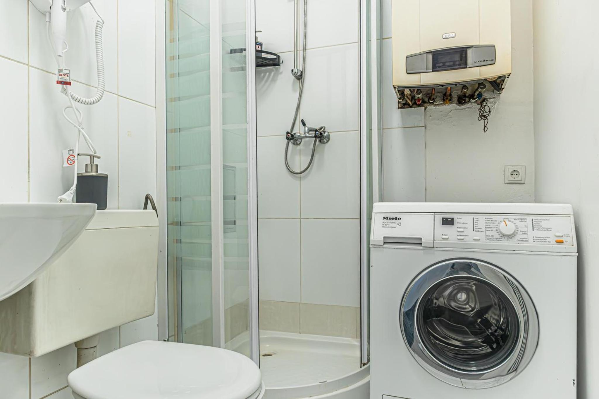 Chic & Cozy 2BR Stay Near U6 Schöpfwerk Station