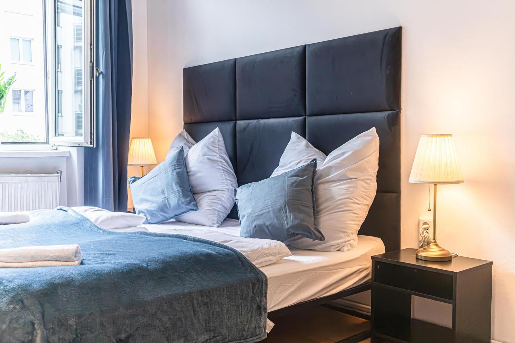 Chic & Cozy 2BR Stay Near U6 Schöpfwerk Station