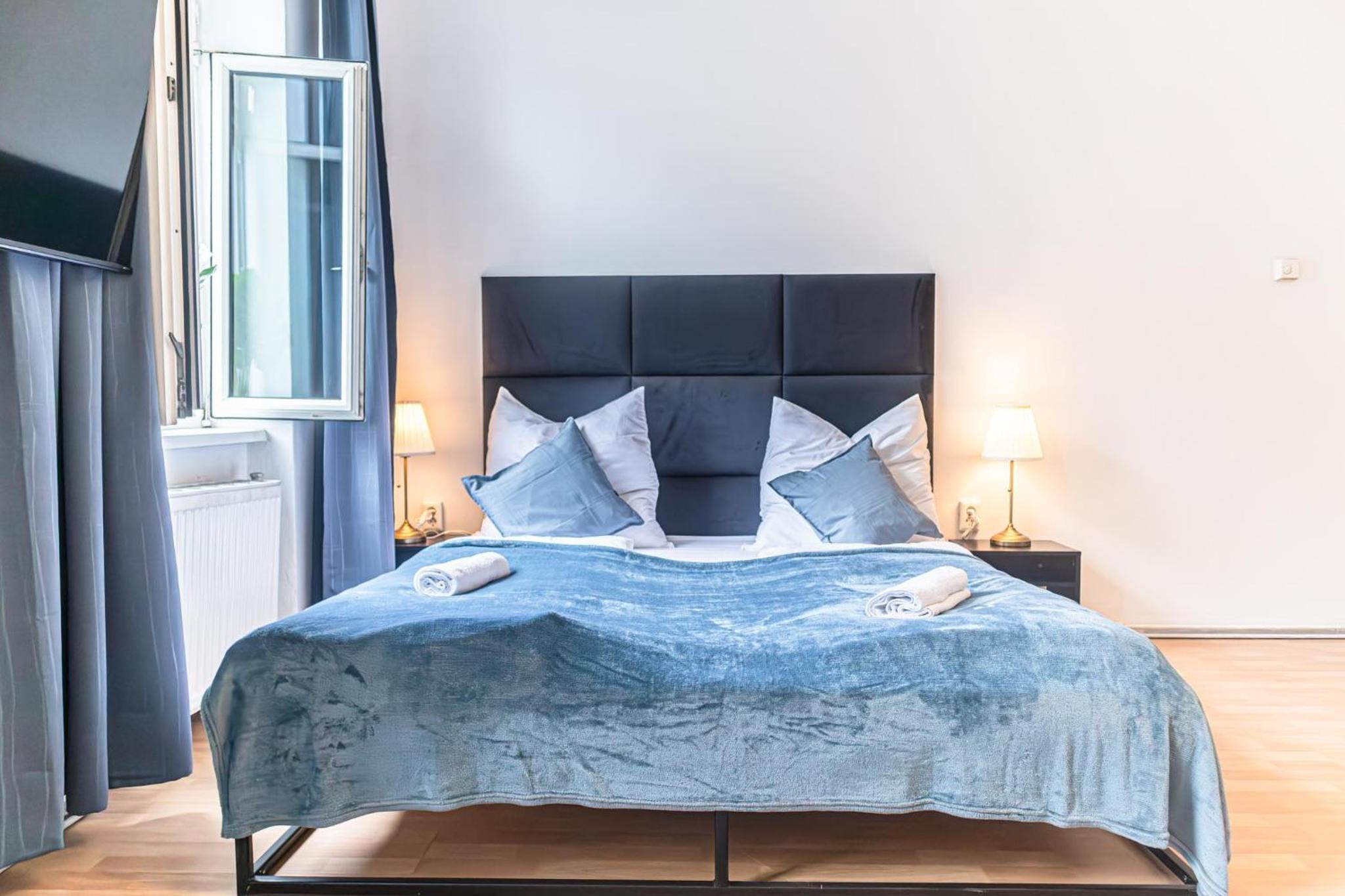 Chic & Cozy 2BR Stay Near U6 Schöpfwerk Station