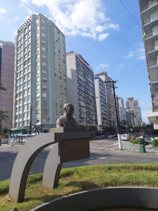 Vista ao mar, Wi-fi, Ar Cond, Portaria 24h, enxoval