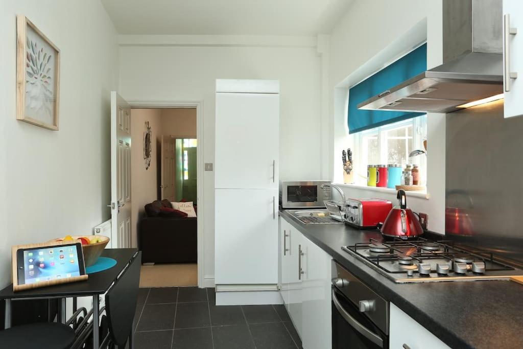 Apartment in the heart of Cheltenham/ Parking