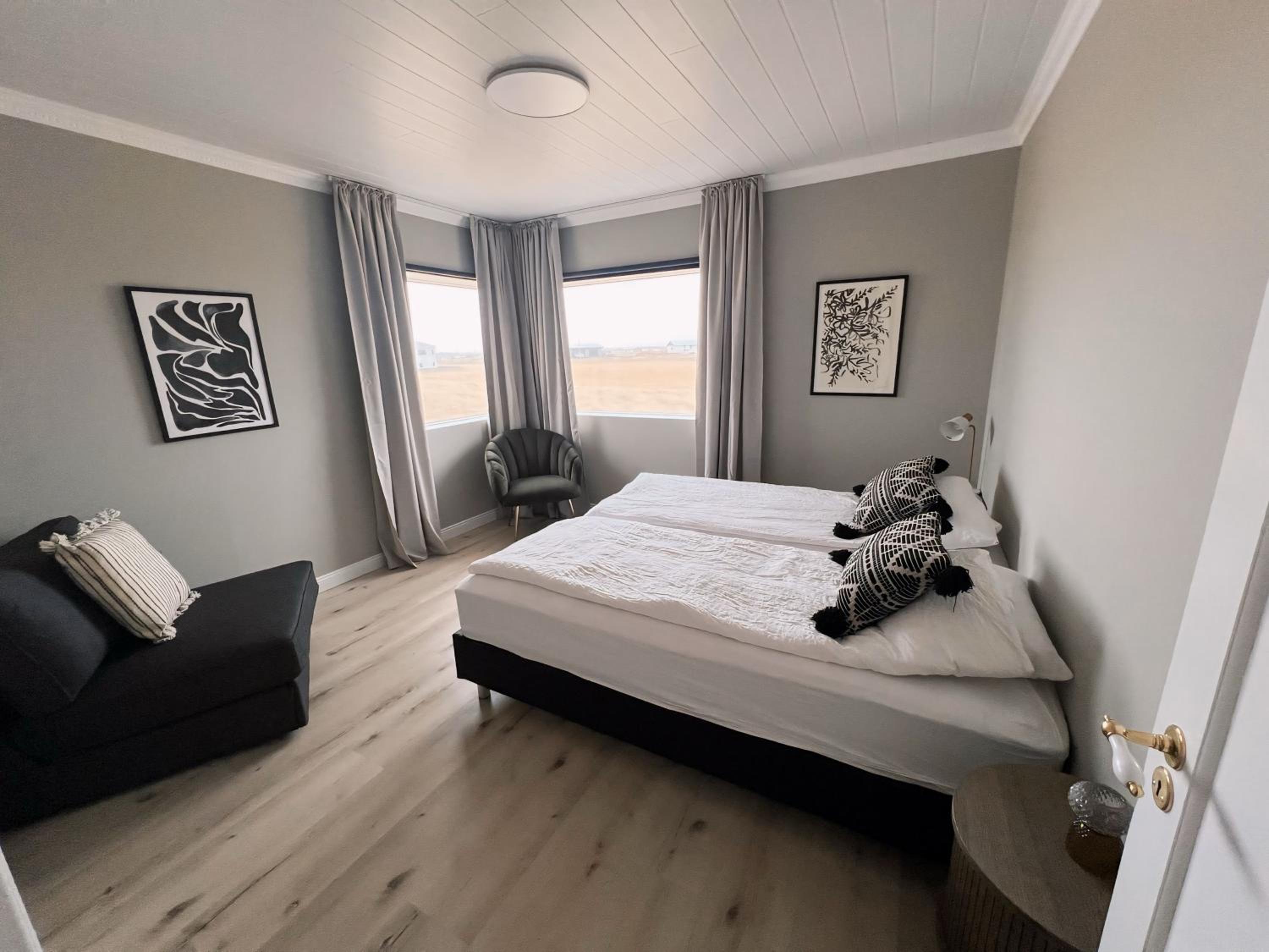 Garður Apartments