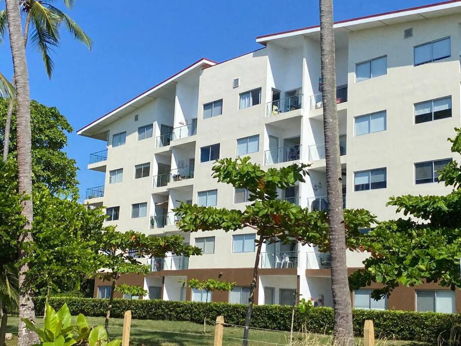 Amazing New Beach Front Condo