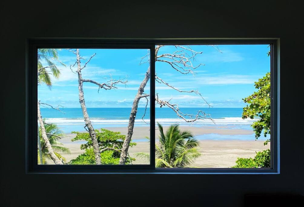 Amazing New Beach Front Condo