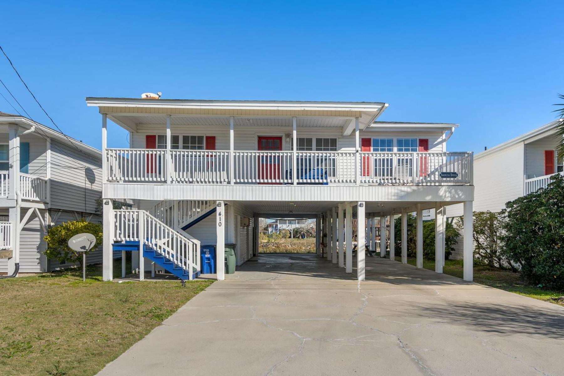 American Dream- Approx 0 3 Miles to the Beach view 2