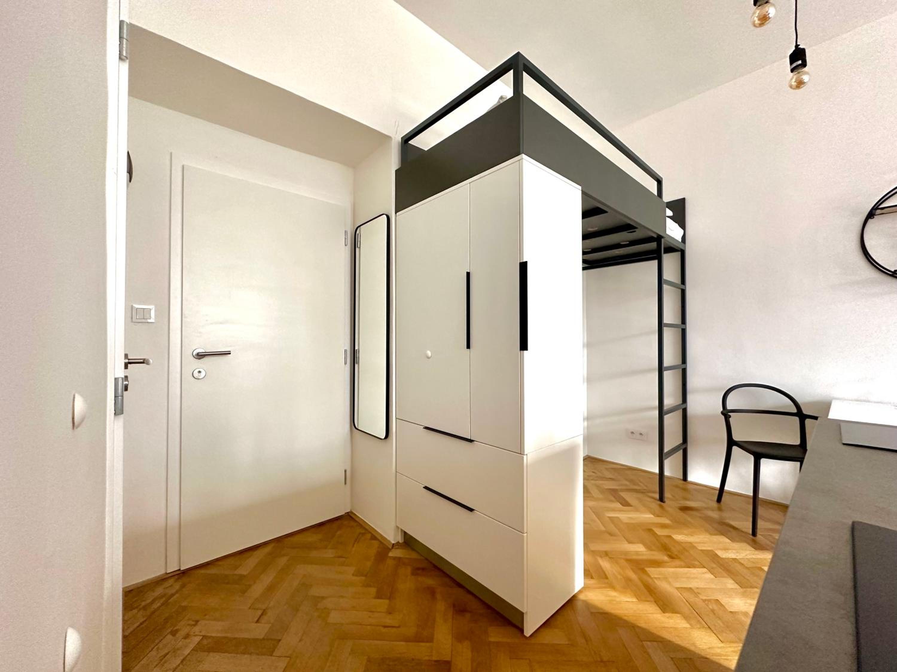 Botanique Rooms with Sauna by Homester
