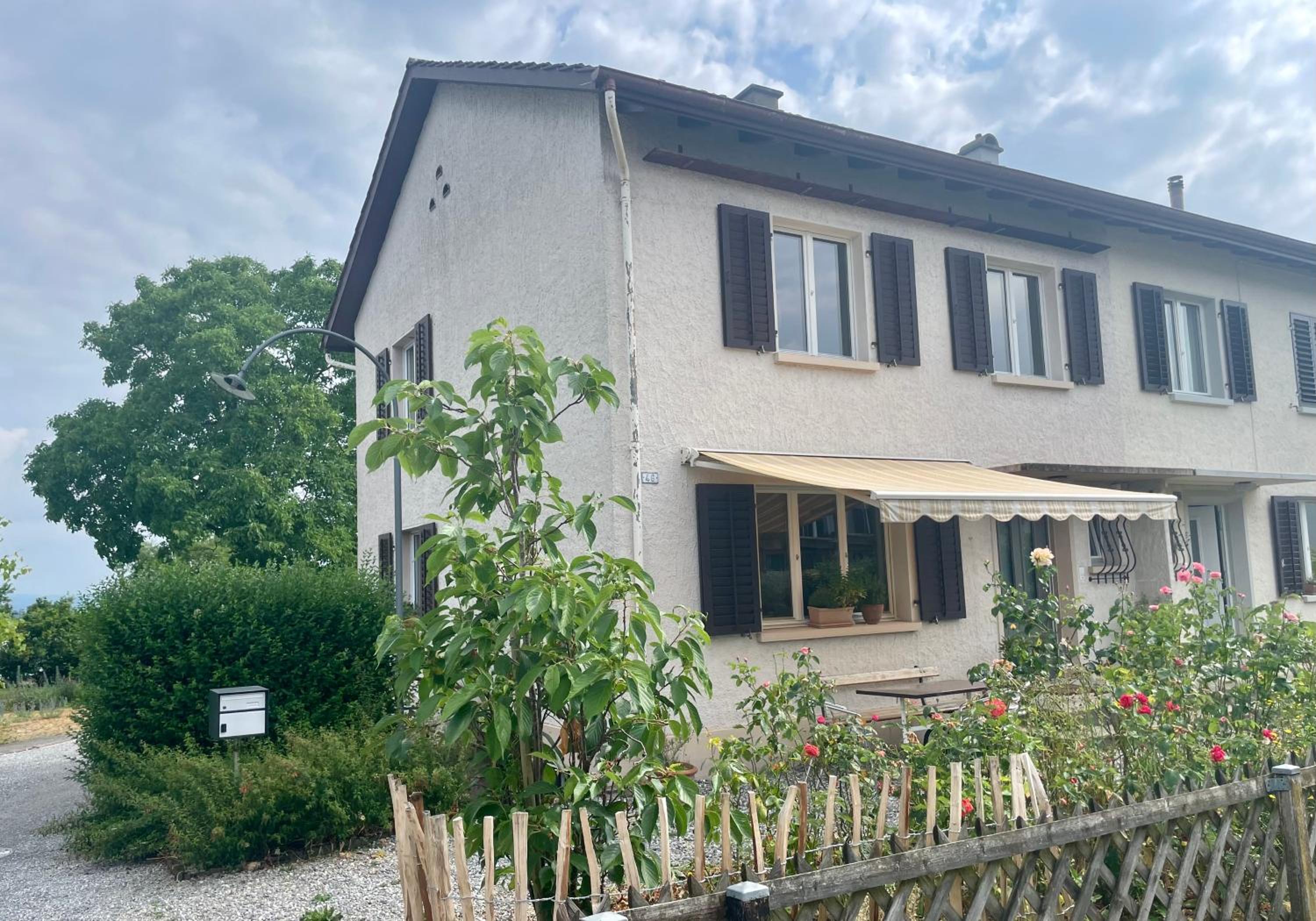 Gemütliches Haus mit Seeblick