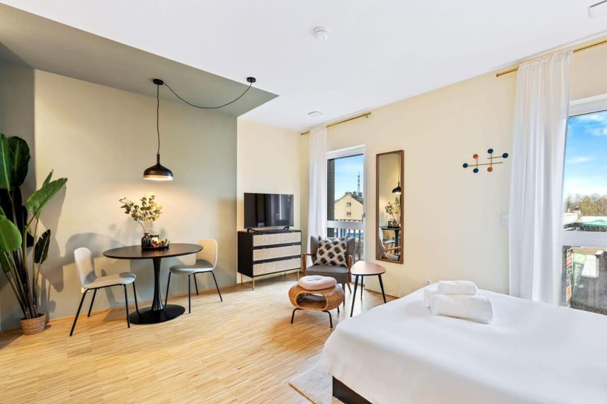 Cozy Apartment with Full Kitchen & Workspace view 3