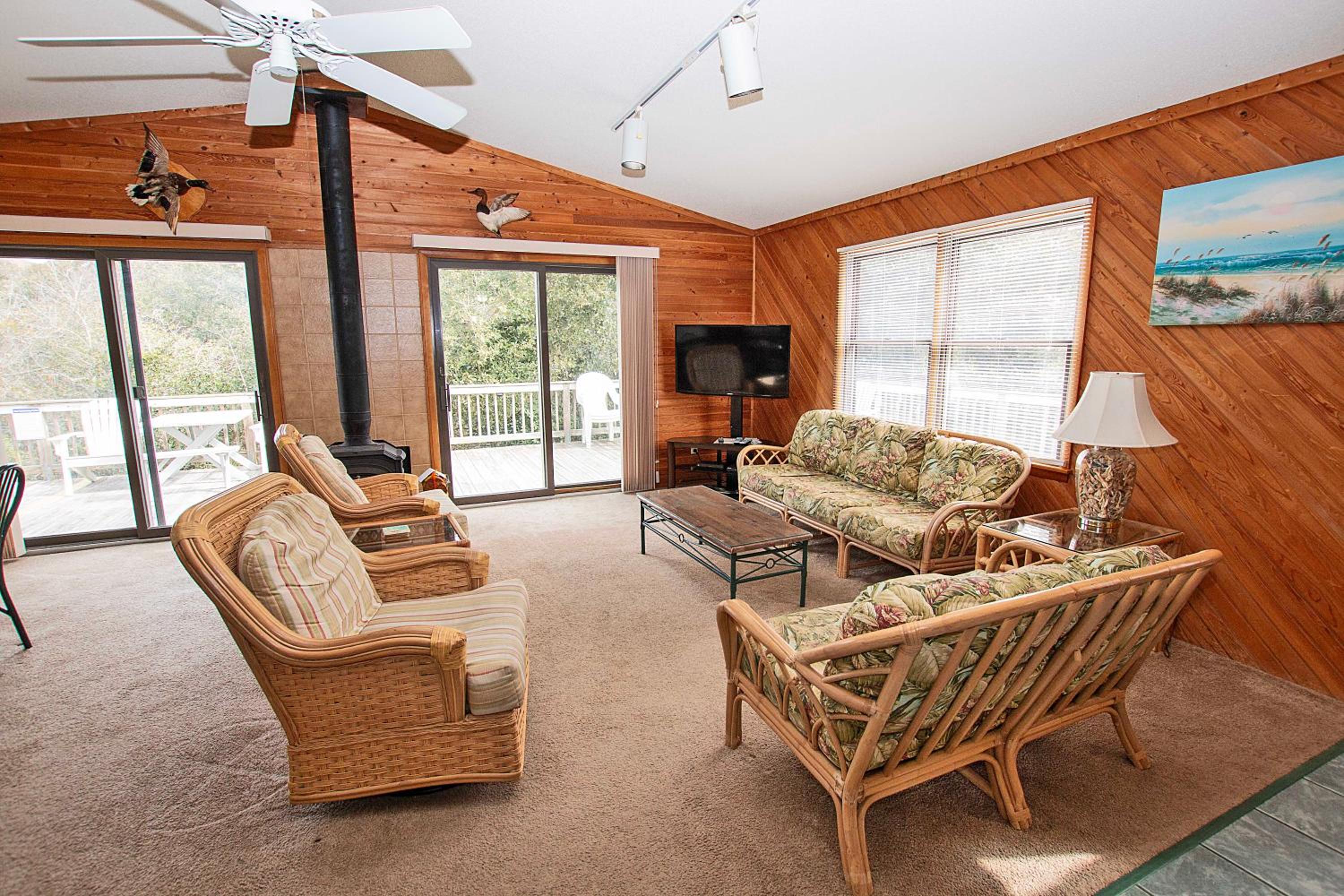 Oceanside, Hot Tub, Rec Room, OD1, The Sandy Dune view 4