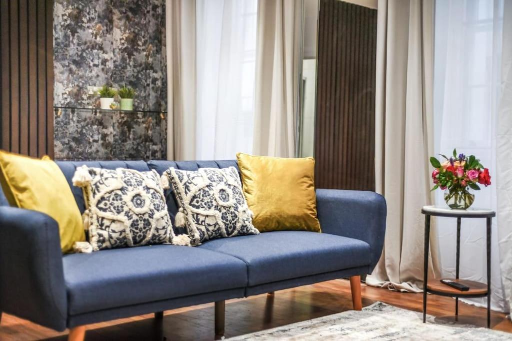2BR London Basement Flat 13 min walk to Edgware Road & 6mins walk to Marble Arch Station, free Wi-Fi
