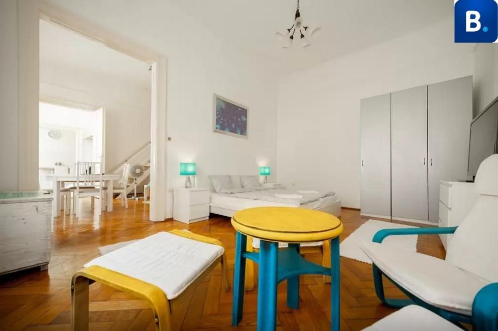 Jókai Apartment view 3