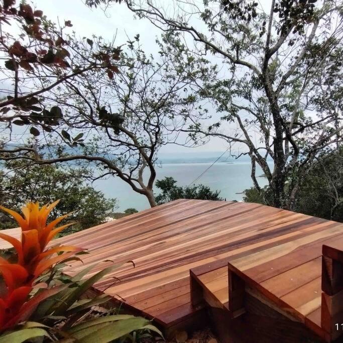 Portal do Paraíso Jacuzzi, Vista e Lareira