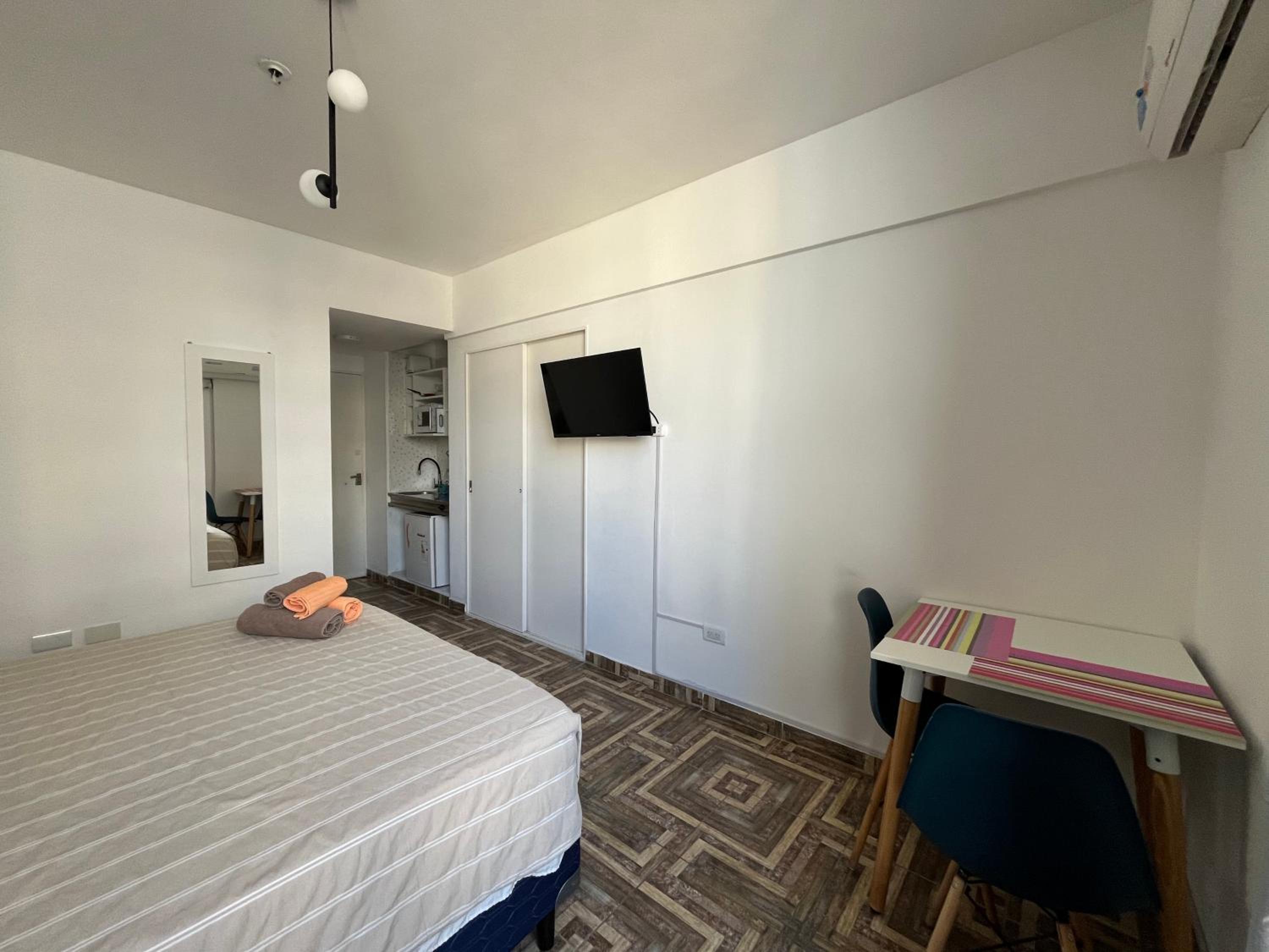 Obelisk Apartment Studio