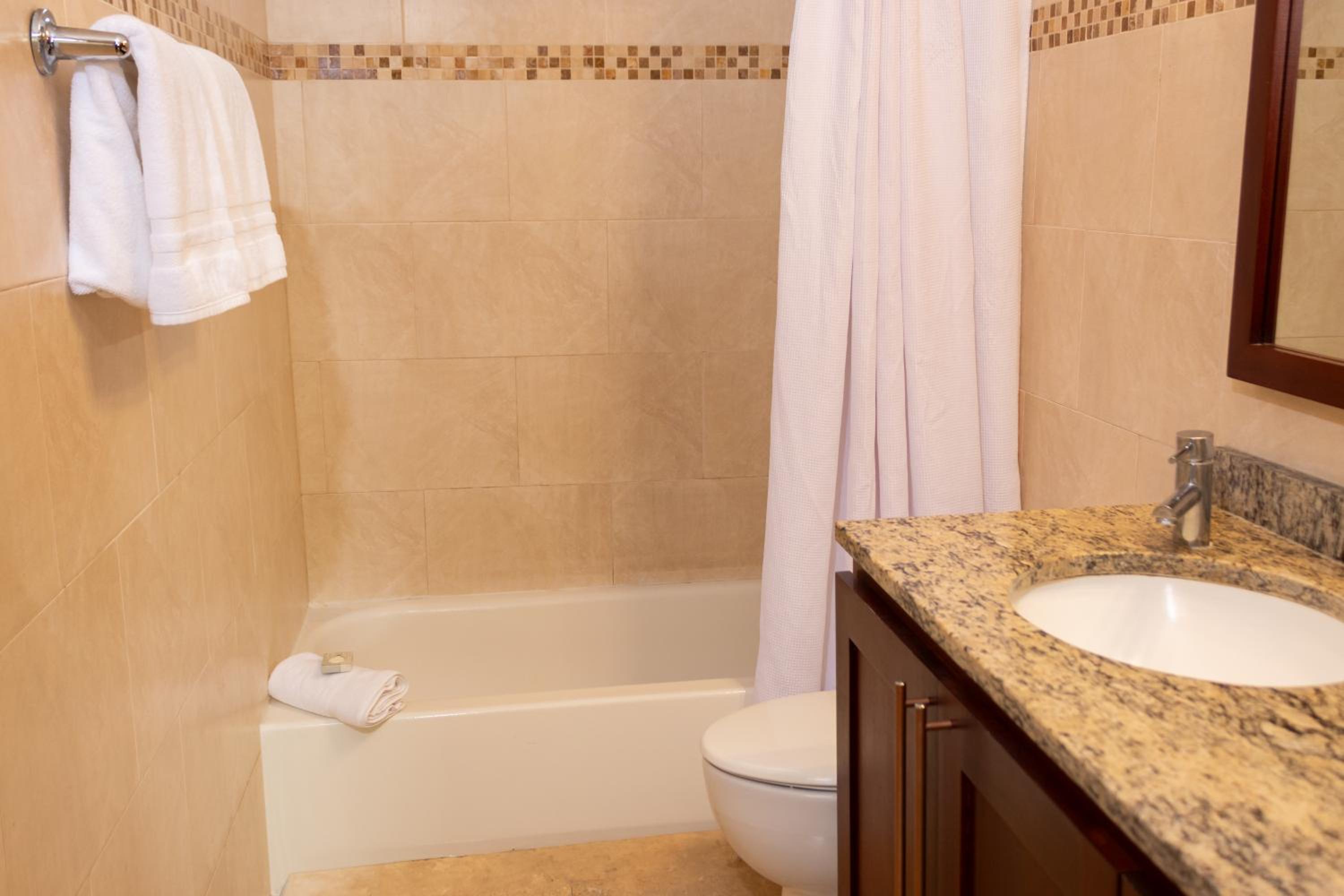 Ciqala Suites Hotel - San Juan - Property Image 7