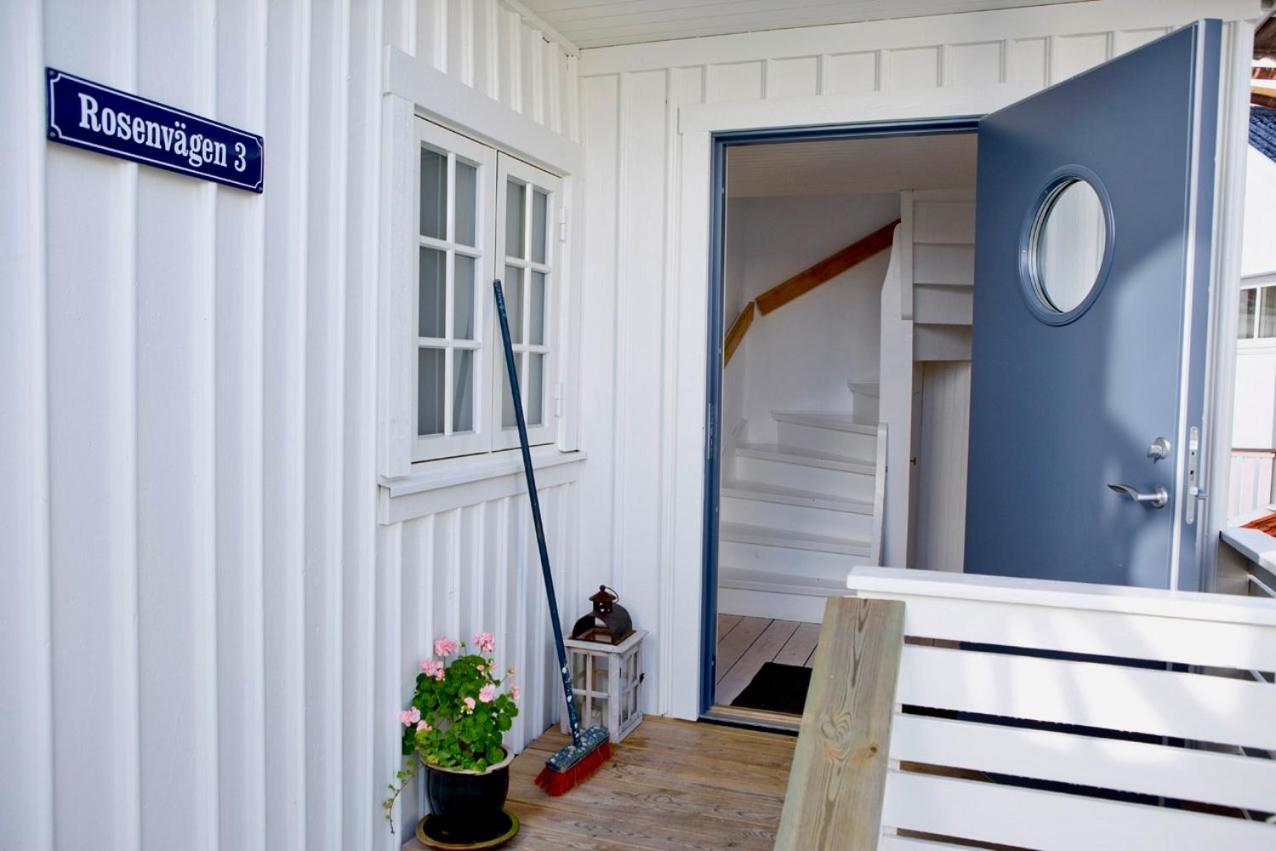 Live west coast life in Sweden view 3