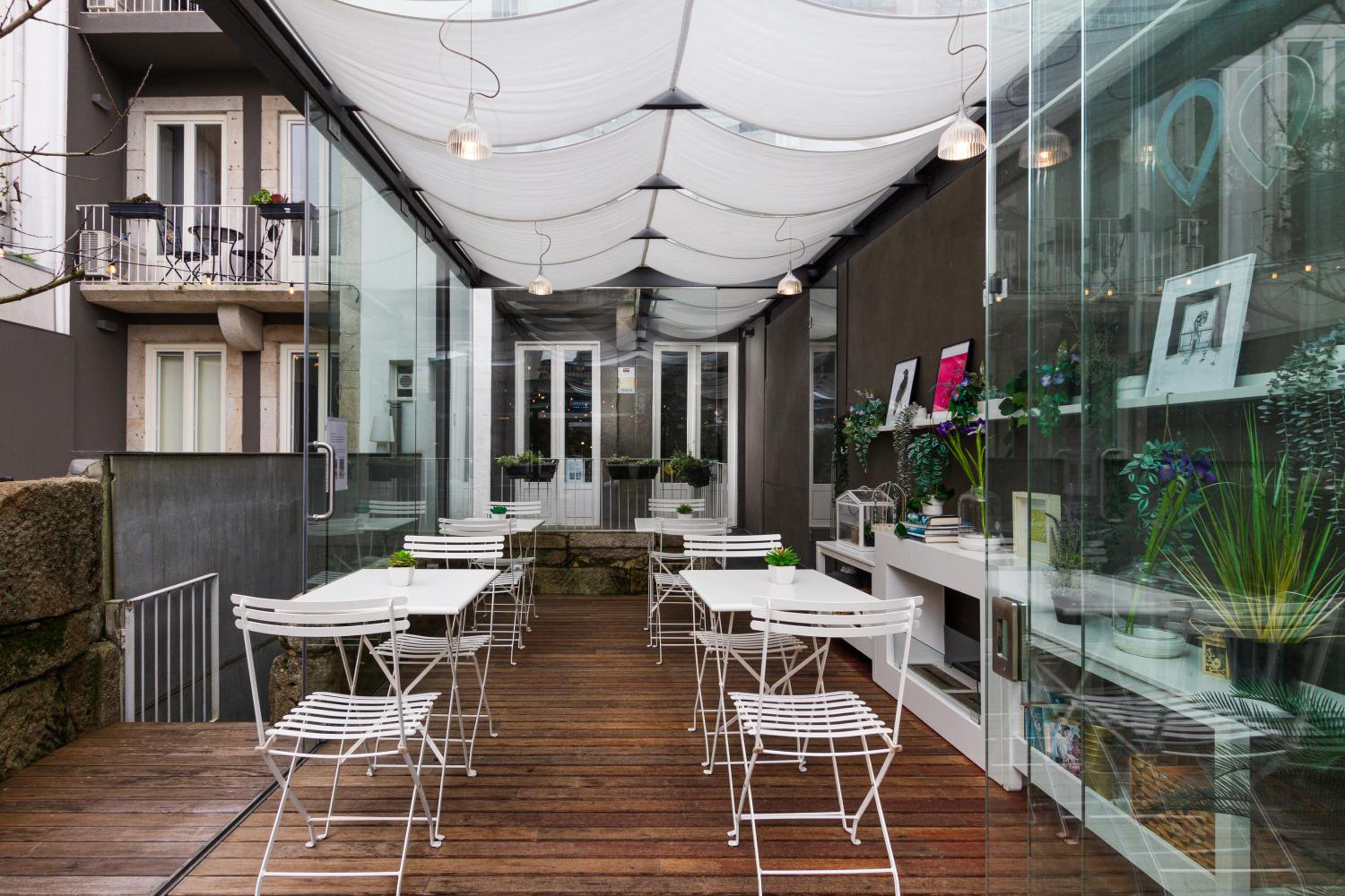 In Porto Gallery Guesthouse - Image 3