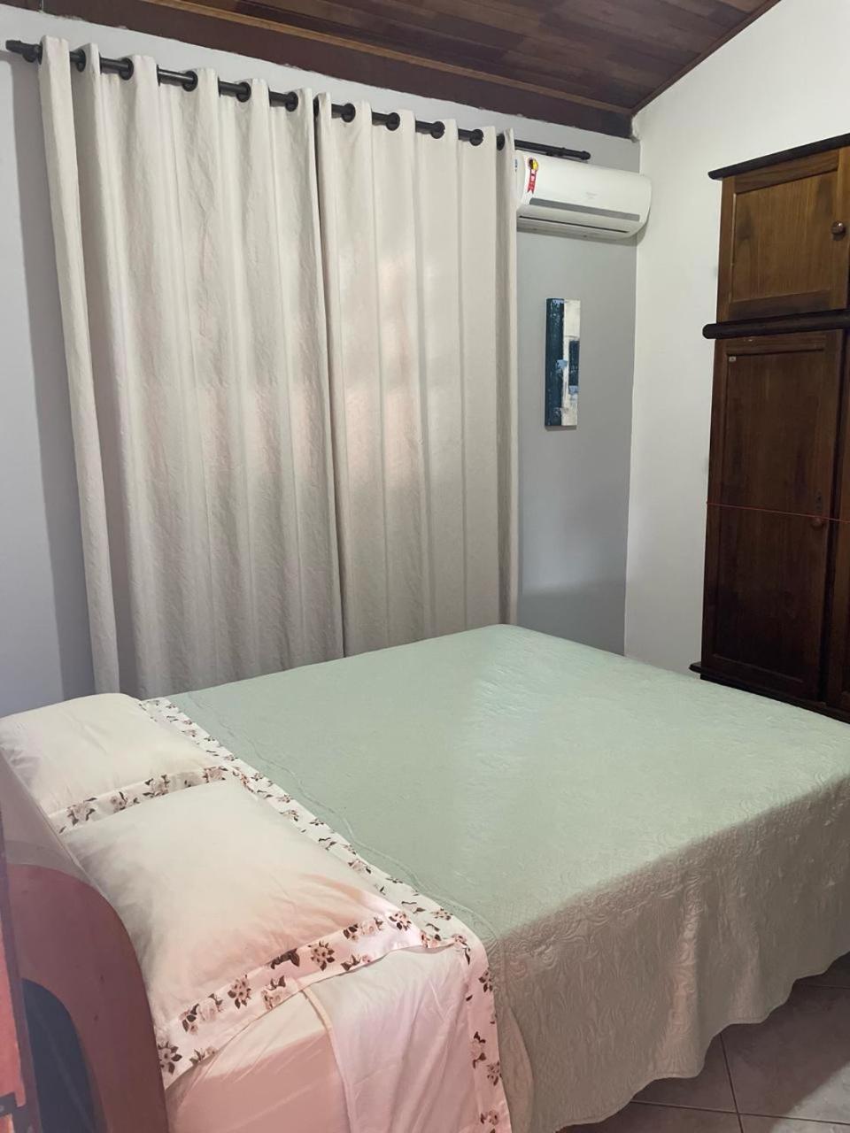 Casa em Ilhabela com piscina