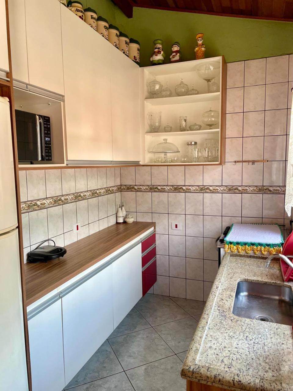 Casa em Ilhabela com piscina