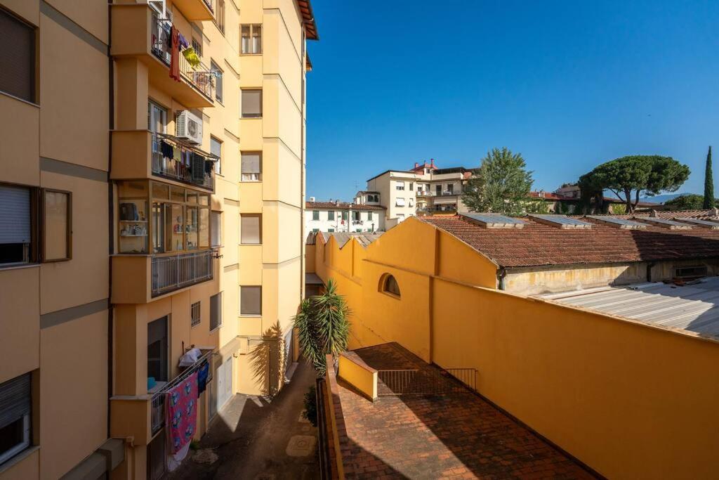 Keys of Italy - PorteNuove 18 - PN1 - Train station, one bedroom flat 2 to 4 guests