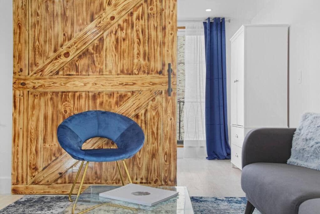 75-5C 3BR LUXURY Duplex BRAND NEW W&D Elevator