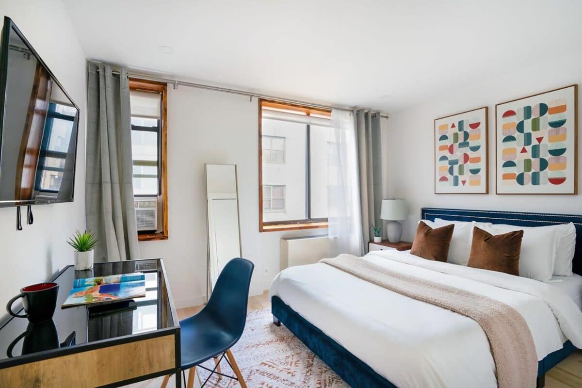 75-3B 3BR Luxury duplex BRAND NEW &D Elevator