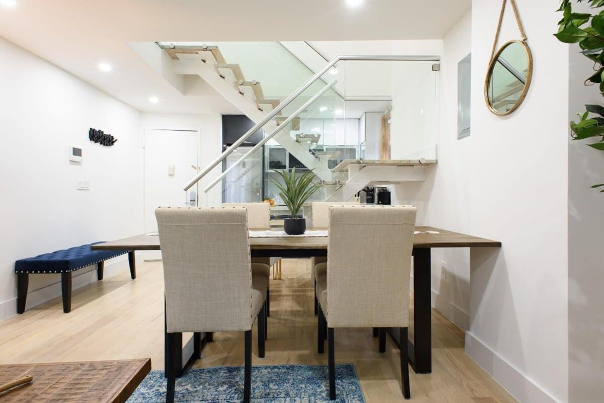 75-5A Luxury 3BR Duplex W D in unit Elevator