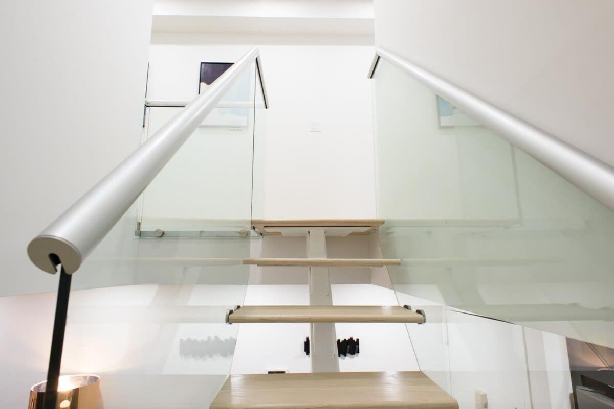 75-5A Luxury 3BR Duplex W D in unit Elevator