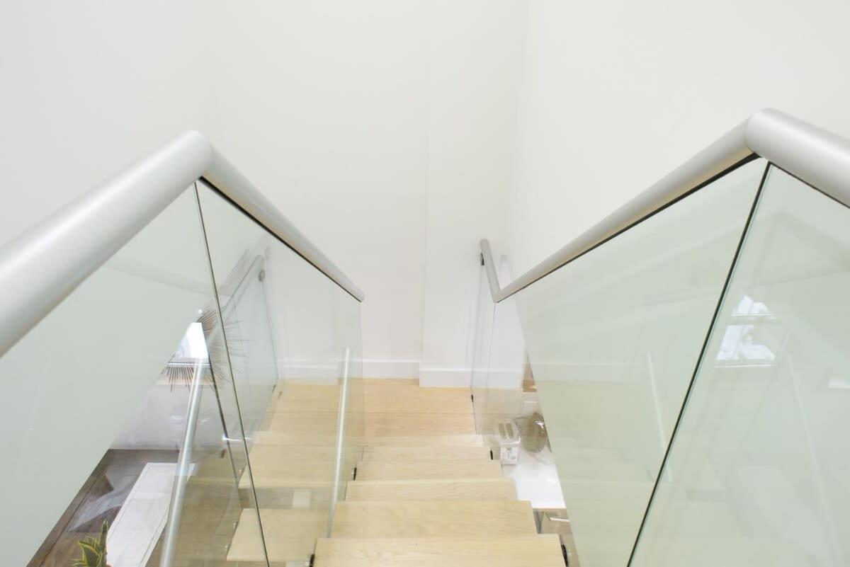 75-5D NEW Quality 3BR Duplex W&D Elevator