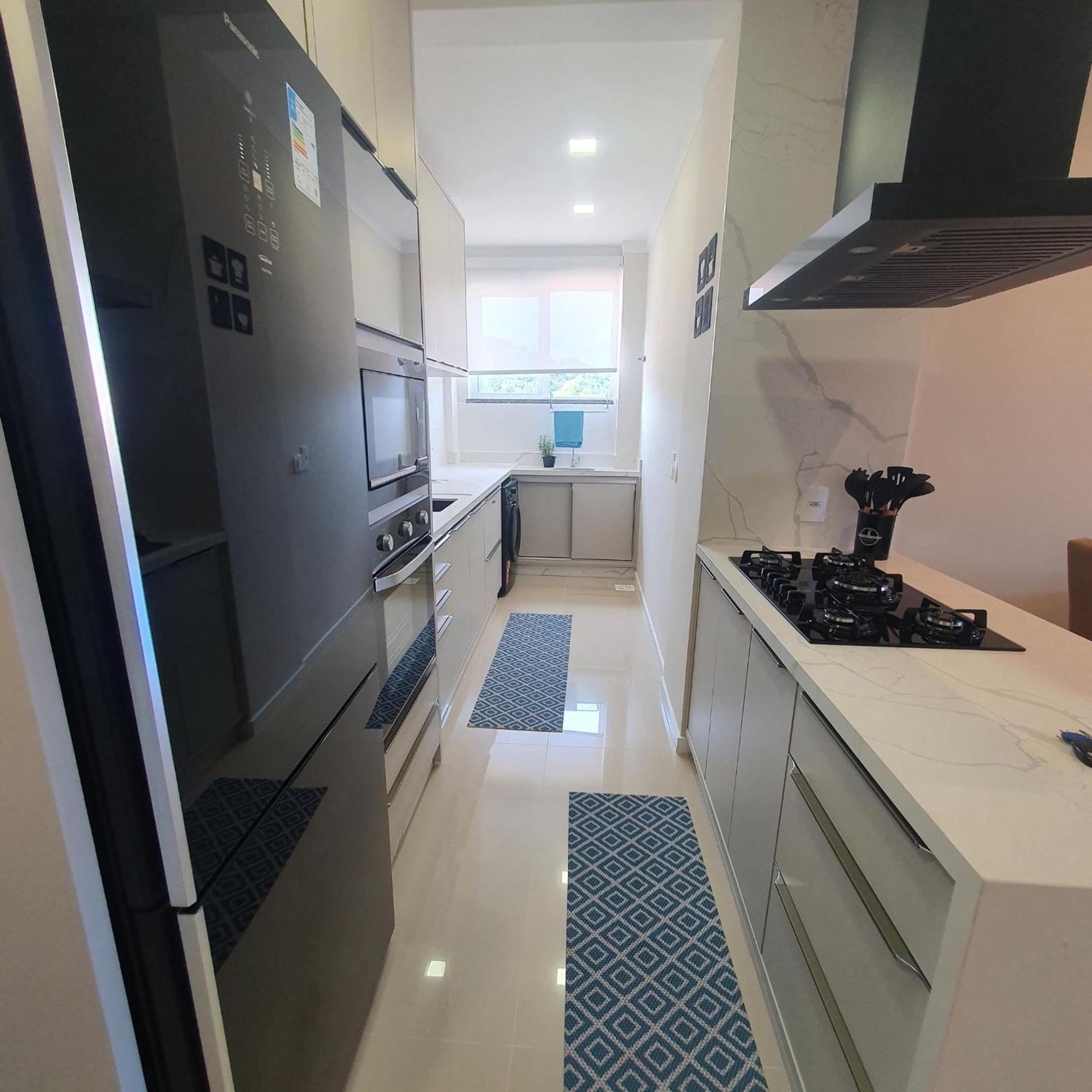Apartamento de Luxo com Piscina em Bombinhas