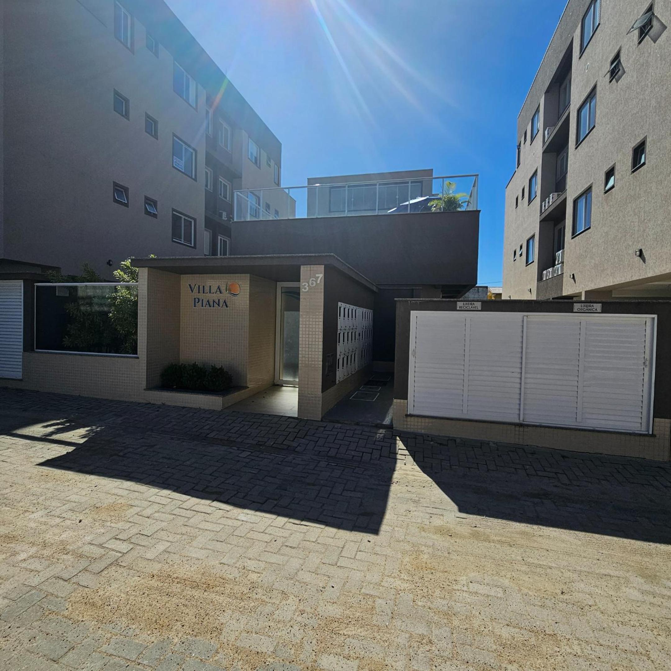 Apartamento de Luxo com Piscina em Bombinhas