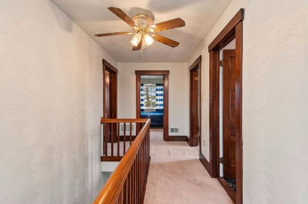 Cheerful Home | Fire Pit | Sleeps 8 view 5