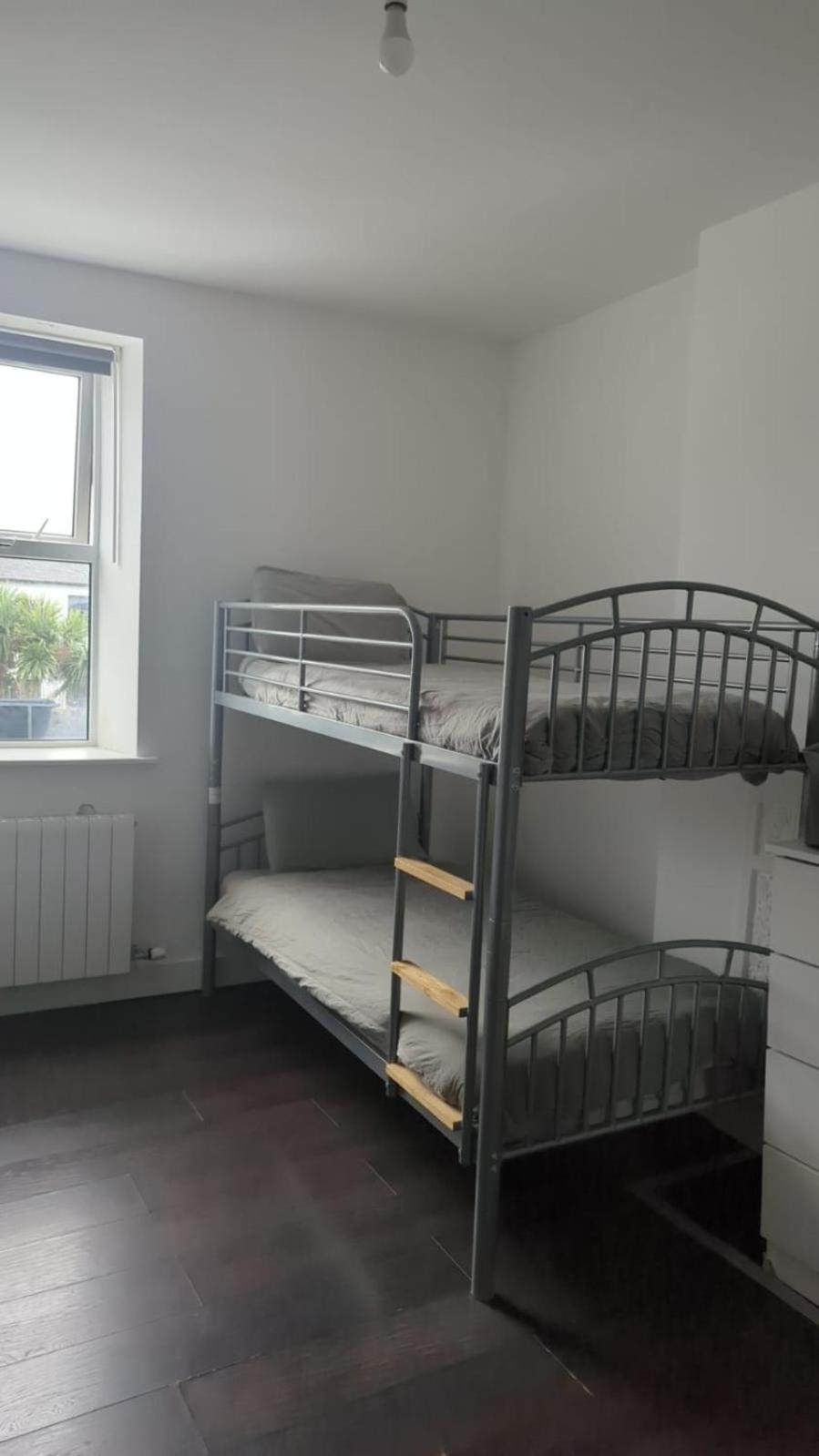 Sarsfield Hostel