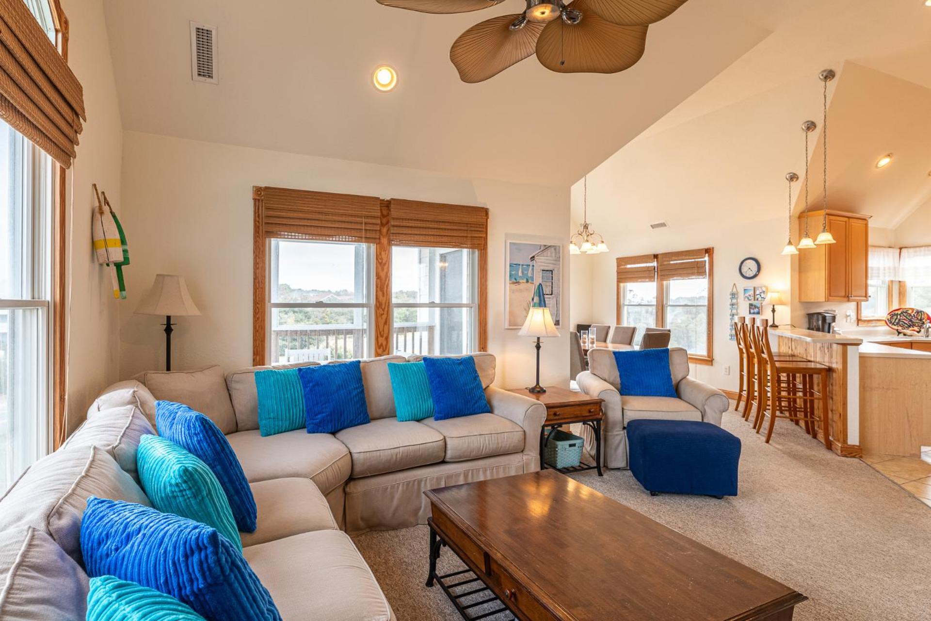 Puppy Love - Corolla, Villages at Ocean Hill, Pool, Hot Tub, Nearby Amenities, Lighthouse, Pets OK