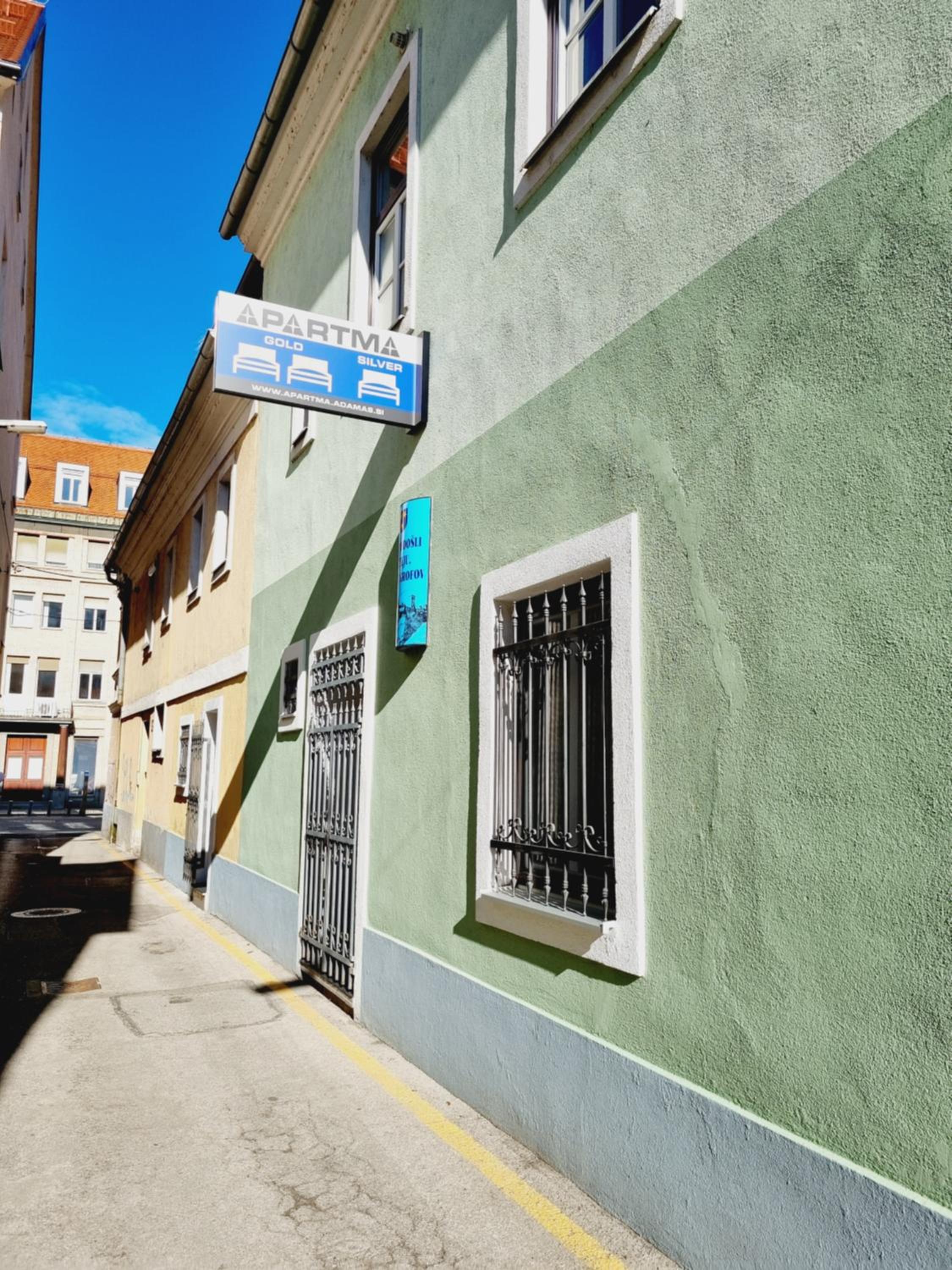 Apartments Adamas