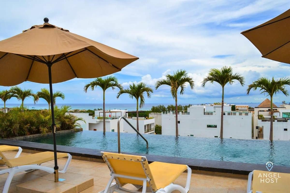Oceanview Roof Pool, Balcony, Steps To Beach Clubs view 4