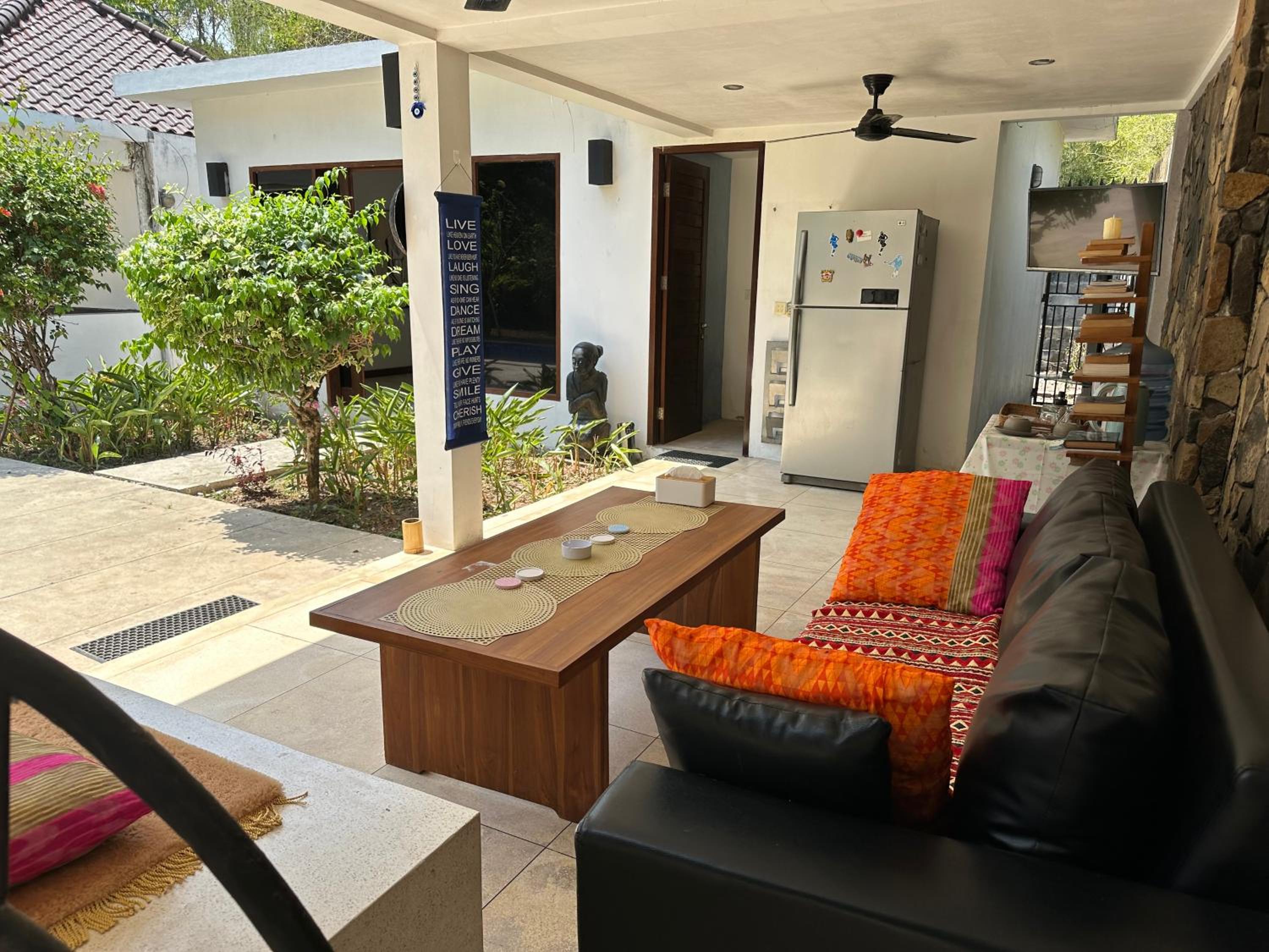 lounge
