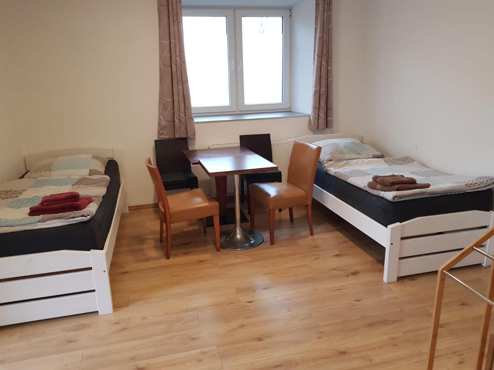 Sleep24 Monteurzimmer in Steyregg near LINZ