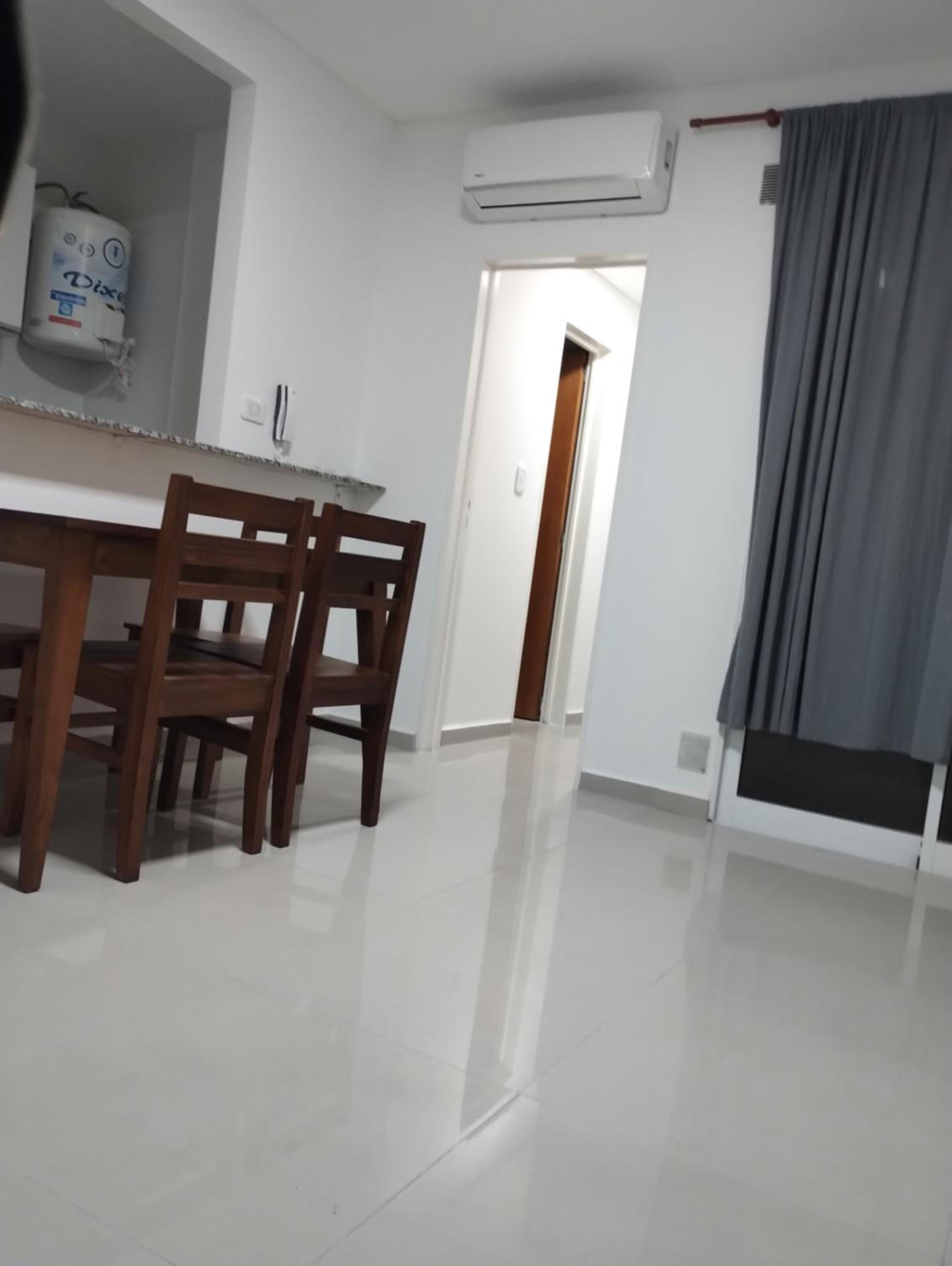 2A - Departamento Amplio - excelente vista Y UBICACION- sin wifi