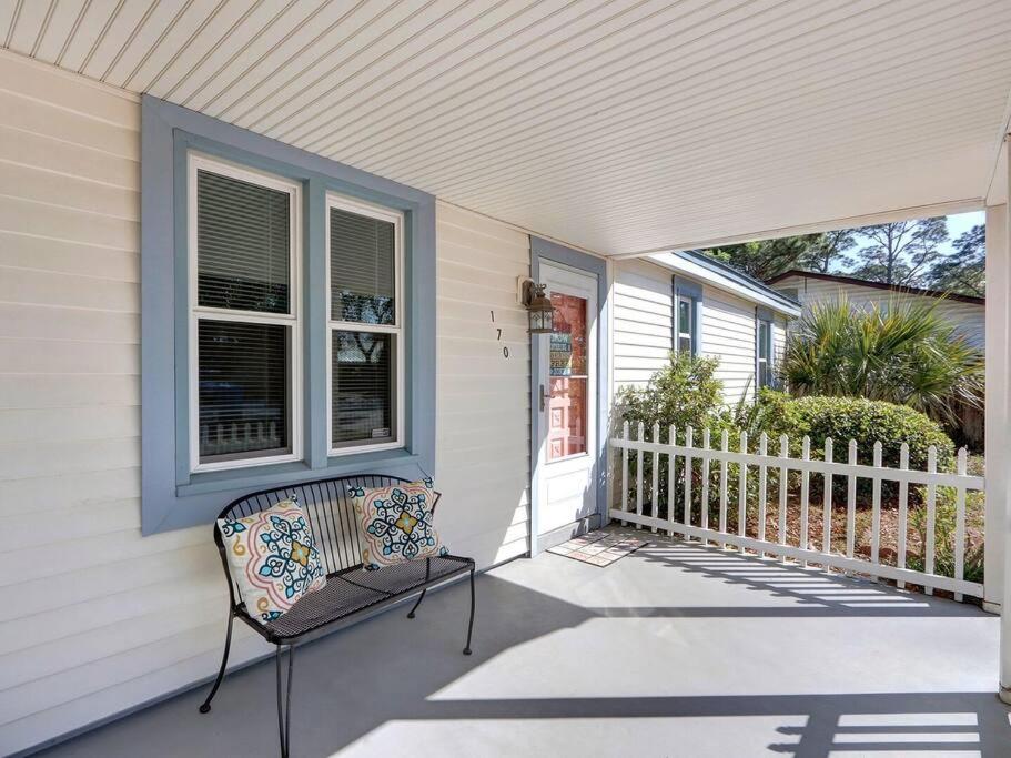 Marsh Magic- 2 Bed 1 Bath Beach House w/Marsh View view 3