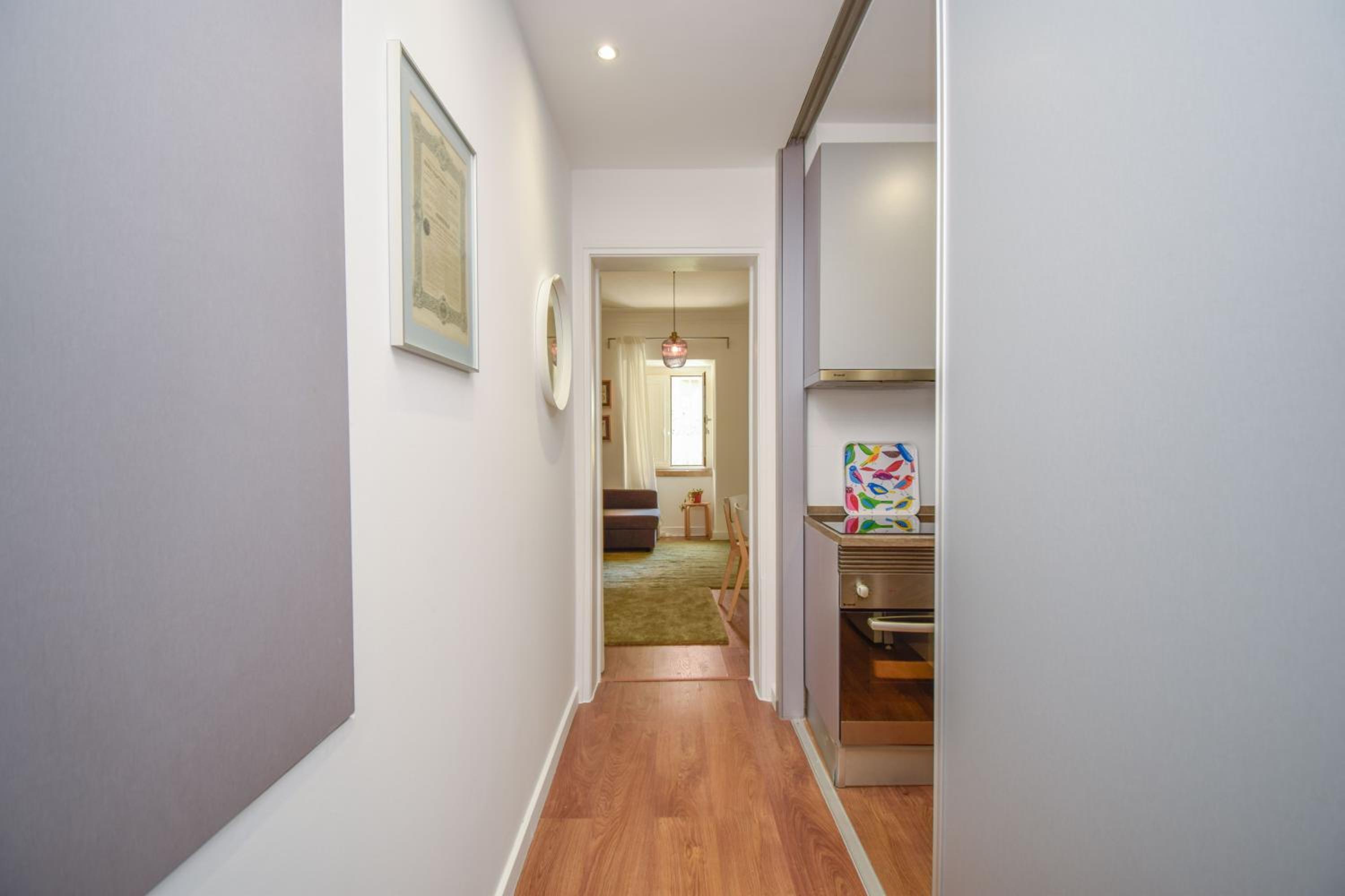 Charming Apartment near Metro